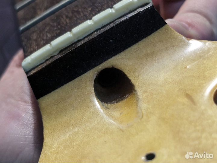 Гриф от электрогитары SX