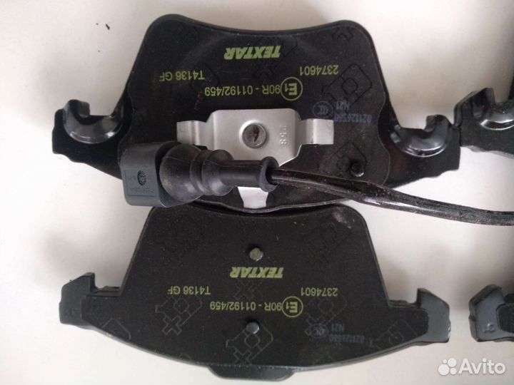 Тормозные колодки на Фольксваген Т5, Т6 Textar