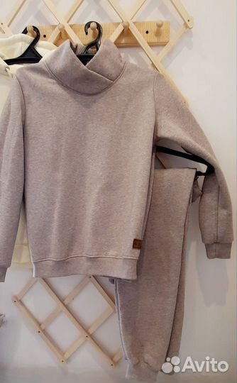Спортивный костюм женский теплый