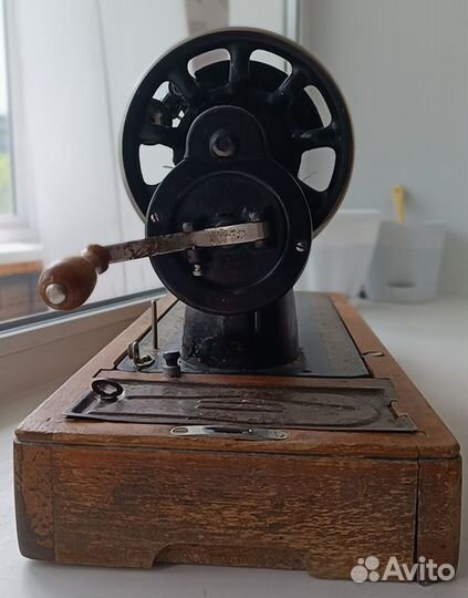 Швейная машинка пмз