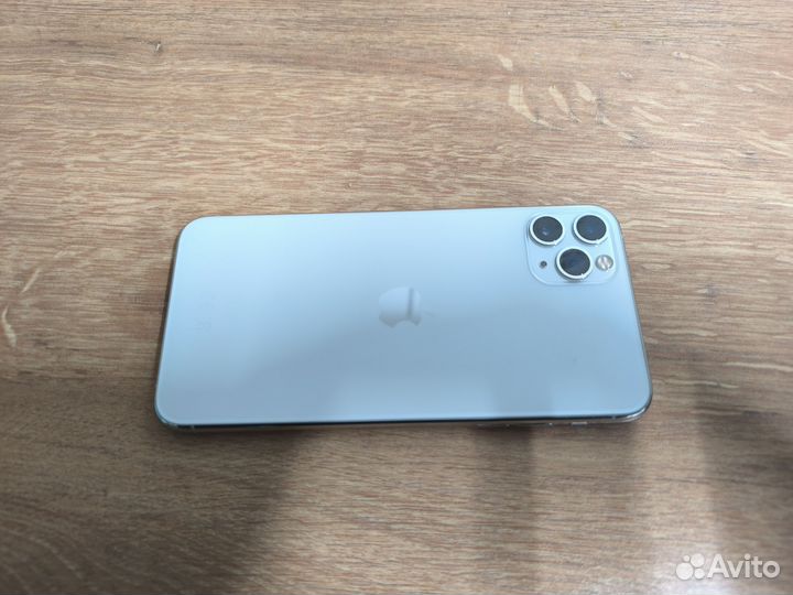 iPhone 11 Pro Max, 64 ГБ