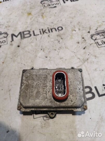 Блок управления фарой Mercedes Gl X164