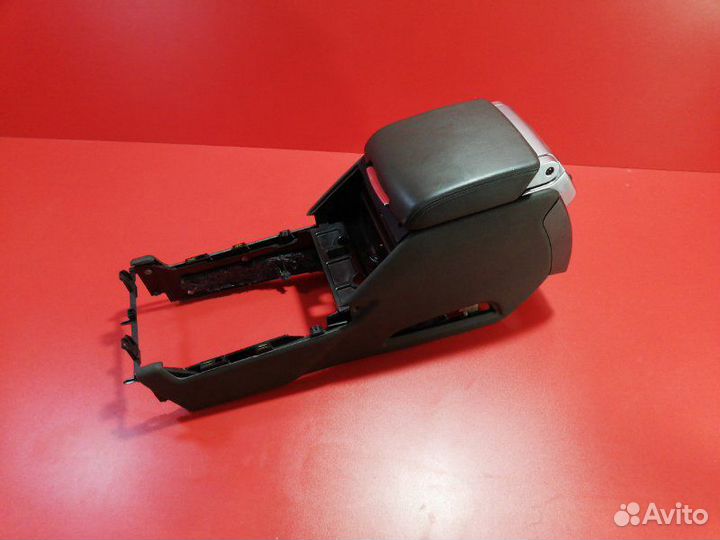 Консоль между сидений Land Rover Range Rover L322