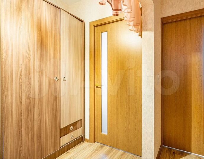 1-к. квартира, 42 м², 4/9 эт.