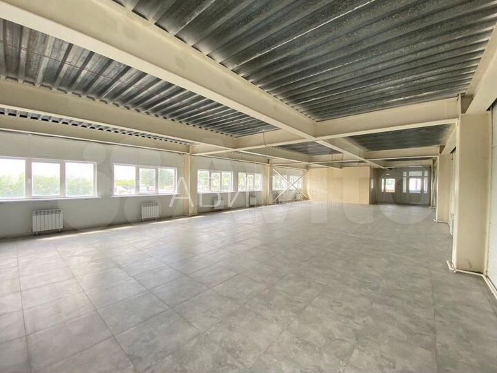 Помещение свободного назначения 200м²