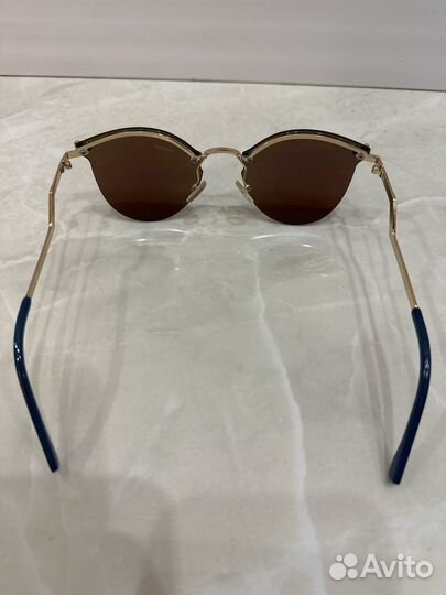 Солнцезащитные очки женские зеркальные