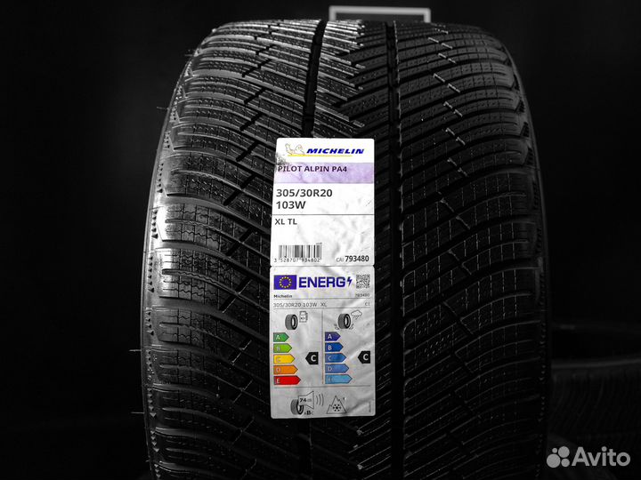 Michelin Pilot Alpin 4 245/35 R20 и 305/30 R20 101W