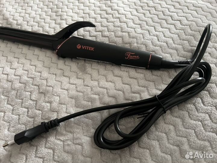 Щипцы для завивки волос новые