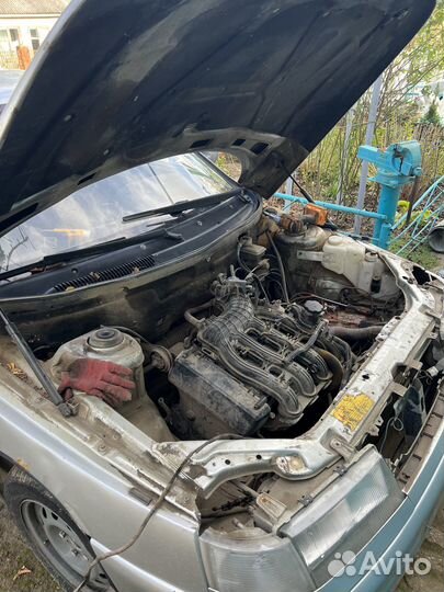 Запчасти на ваз 2110 2112 бу