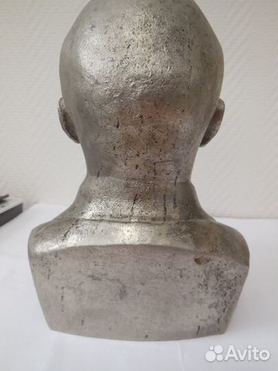Бюст В.И.Ленина, СССР, скульптор Теплов Н.А