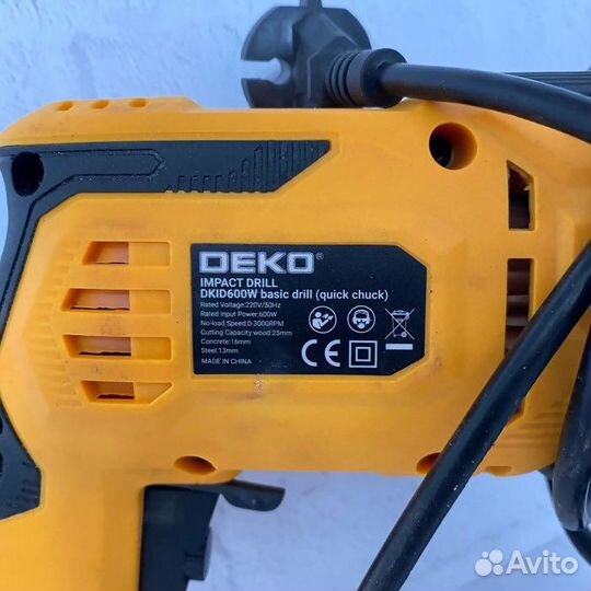 Дрель-шуруповерт Deko dkid600W (7422)