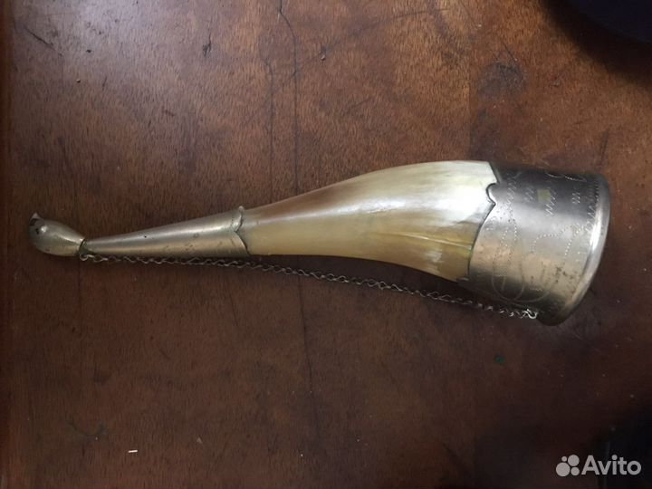 Рог для питья вина