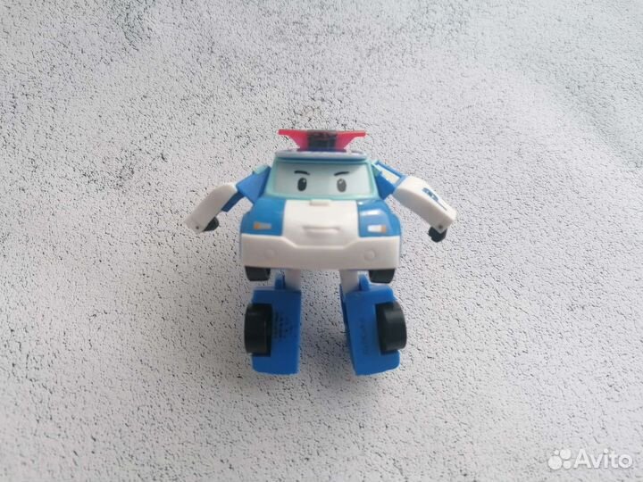 Машинка поли робокар