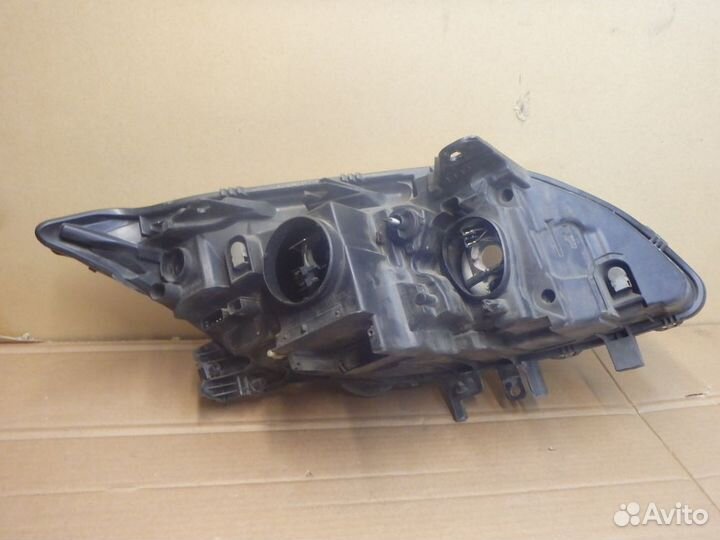 Фара левая Рено Лагуна 3 2008-2011
