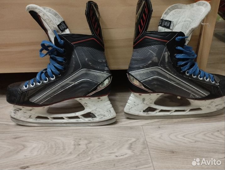 Коньки bauer размер 40.5