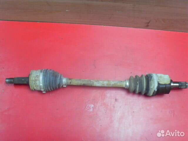 Полуось передняя левая 495001R000 Kia RIO 3 UB,QB