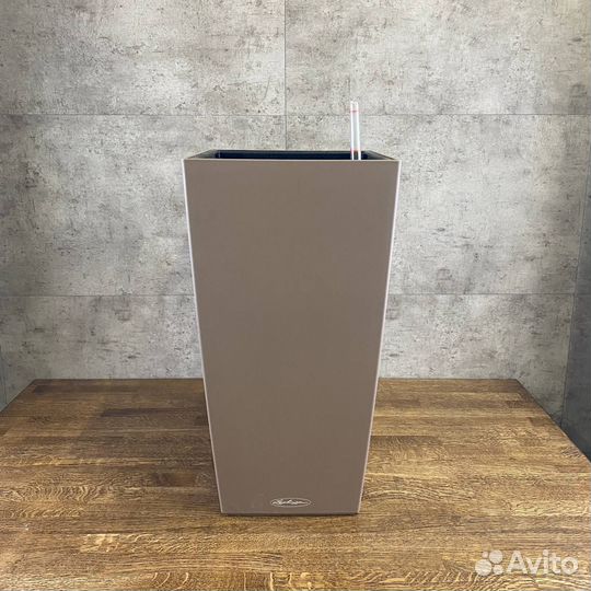 Кашпо Lechuza Cubico Color 30 мускатный б/у