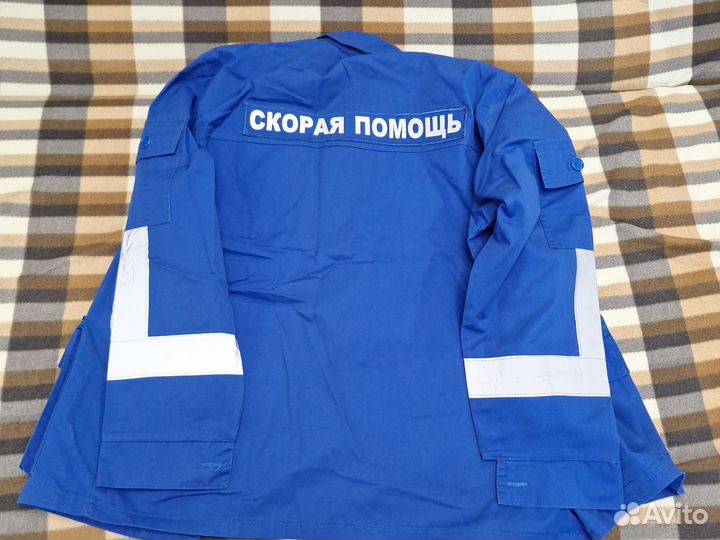 Две куртки скорая помощь