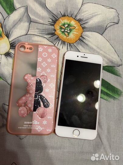 iPhone 7, 32 ГБ