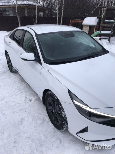 Hyundai Elantra 1.6 AT, 2021, 6 000 км