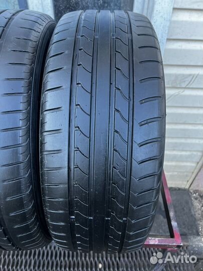 Maxtrek Maximus M1 215/55 R17 98V