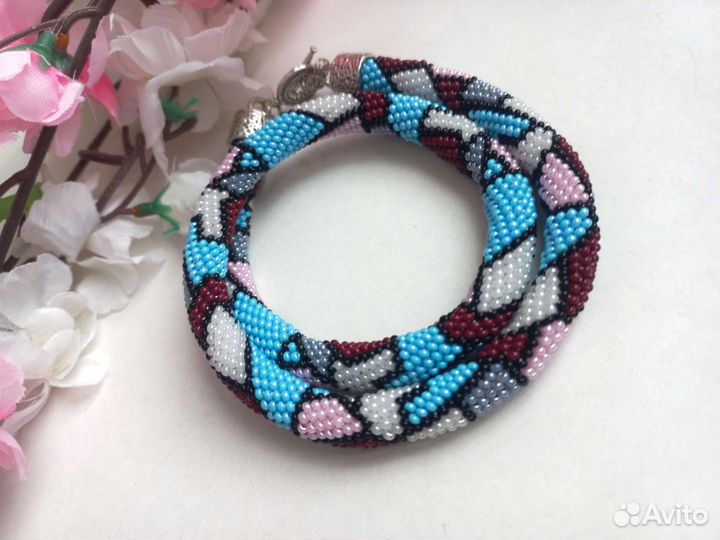 Колье из бисера, летнее колье, жгут из бисера