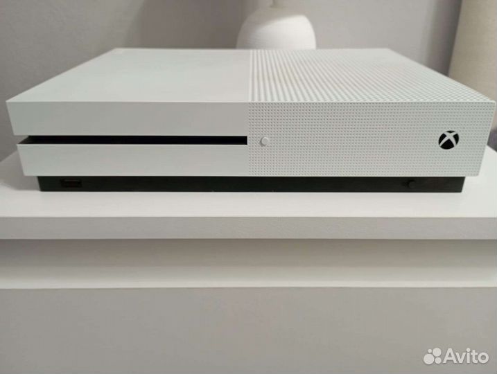 Xbox One s