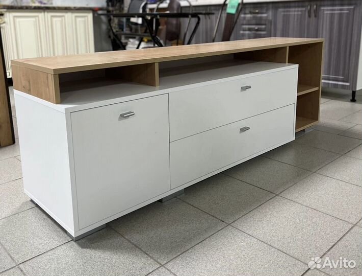 Тумба под тв 1.7 метра