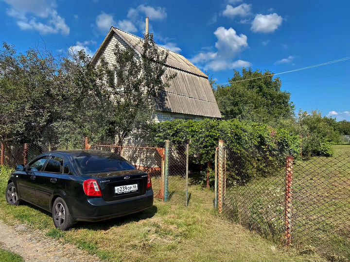 Дача 24,8 м² на участке 10 сот.