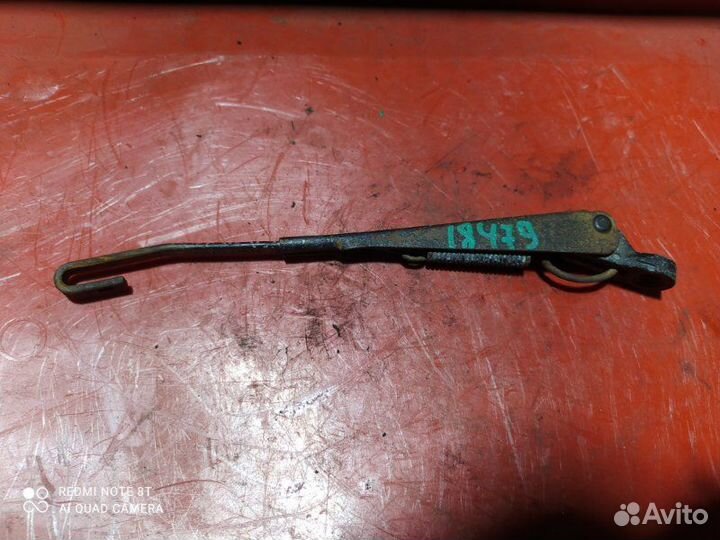 Поводок стеклоочистителя задний Ford Mondeo 2