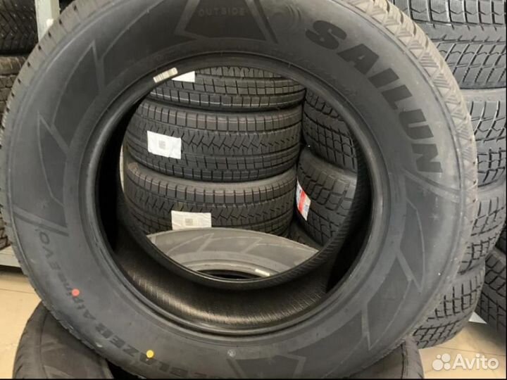 Sailun Ice Blazer Alpine EVO1 235/65 R17 108H
