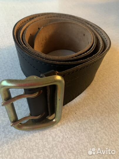 Мужской кожаный ремень коричневый