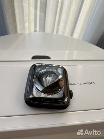 Часы iwatch apple series 5 44mm Space Gray