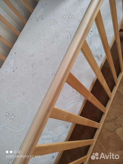 Детская кроватка