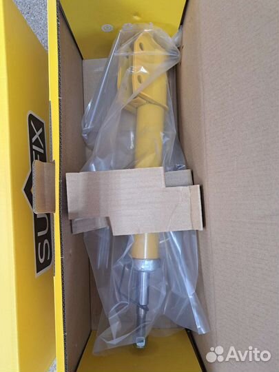 Амортизатор передний Renault Logan