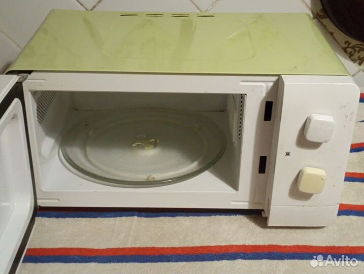 Микроволновая печь Kor DEO