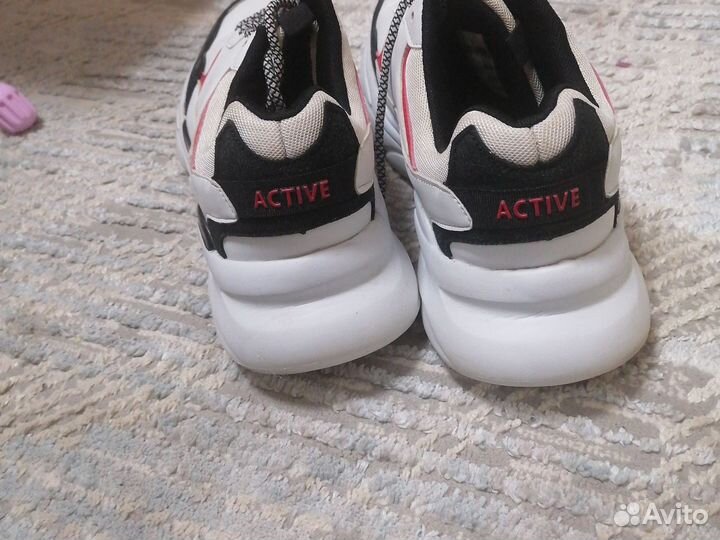 Кроссовки мужские