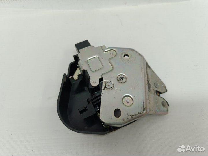 Замок багажника Honda Accord CU K24Z3 2010