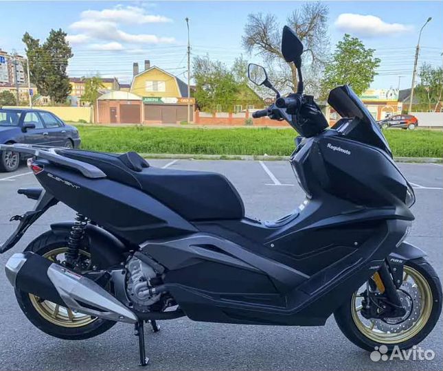 Скутер Regulmoto element 300CC 4T (LJ300T-18) EFI