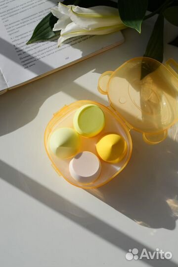 Набор спонжей для нанесения макияжа