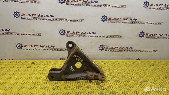 Кронштейн усилителя бампера правый Man Tga Tgx