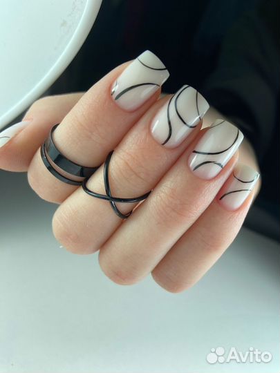 Маникюр наращивание ногтей