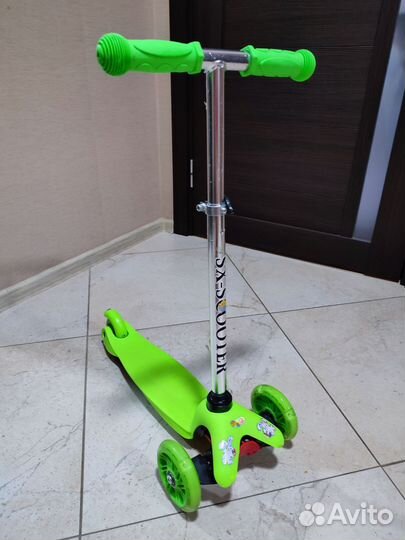 Самокат детский трехколесный бу