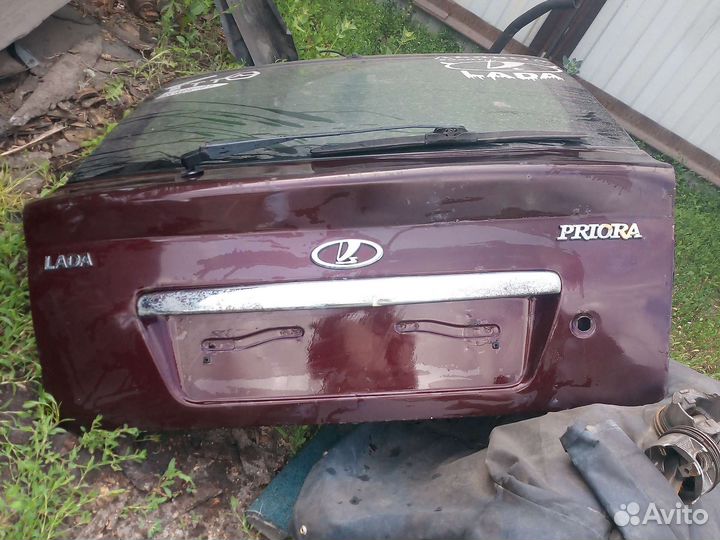 Дверь багажника priora