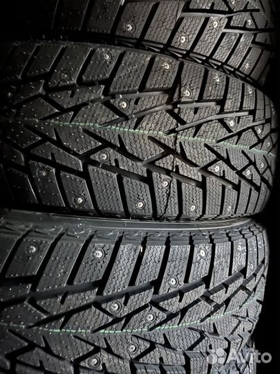 DoubleStar DW01 225/60 R17 99T