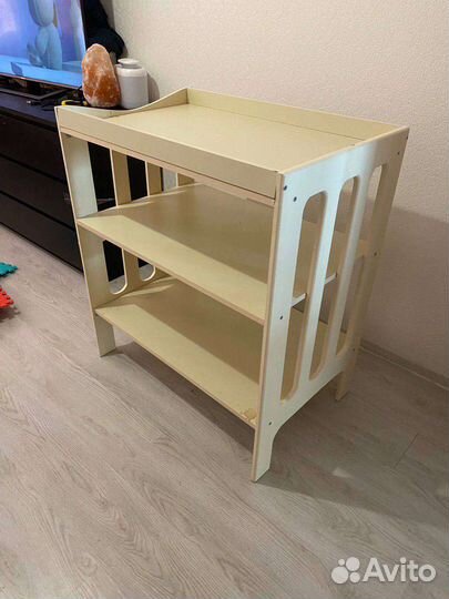 Пеленальный столик с матрасом