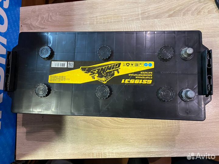 Аккумулятор грузовой 190 Ач Ginnes евро MAN DAF