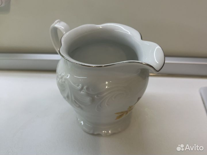 Коллекционный молочник и сахарница wawel