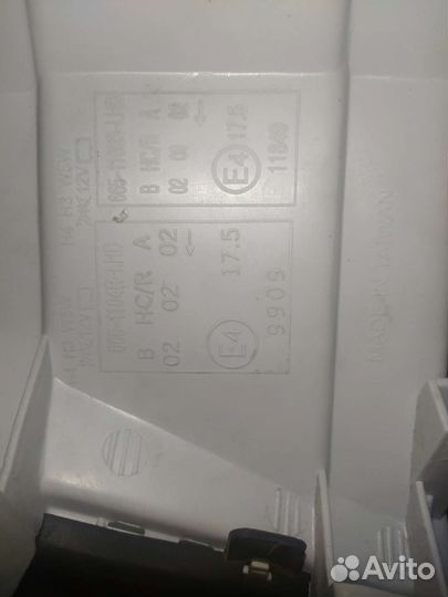 Передняя правая фара Шкода Октавия А4