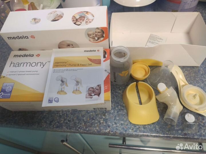 Молокоотсос medela ручной